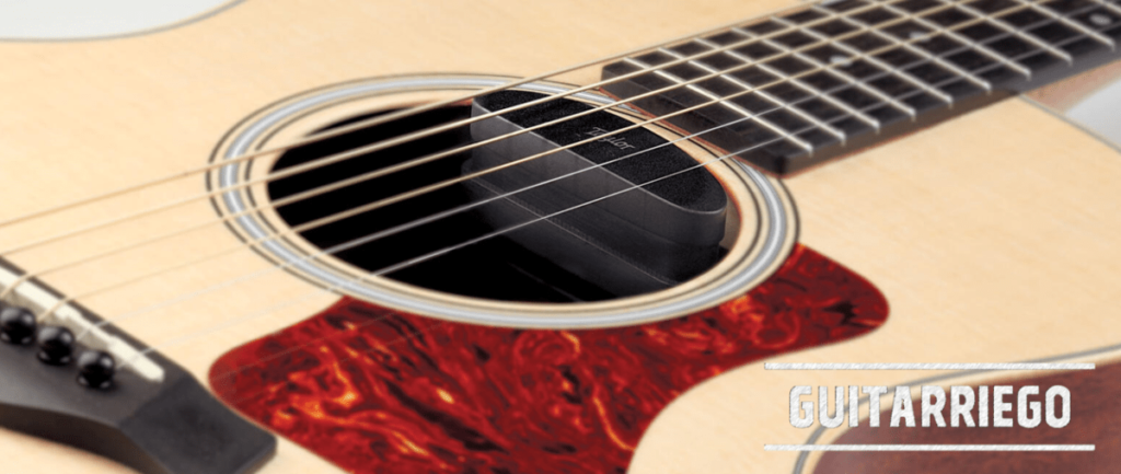 Taylor ES-GO: Pickup für GS Mini, verwandelt Ihre Gitarre leicht in Elektroakustik.